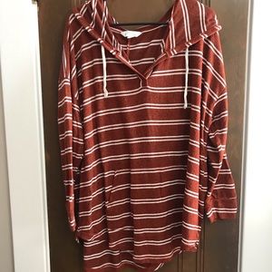 Market a Spruce striped hoodie